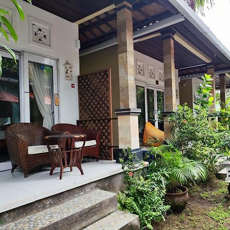 Dalum Homestay Amed Exterior foto