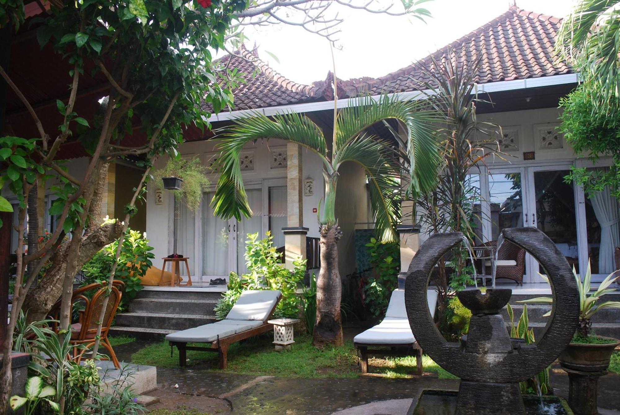 Dalum Homestay Amed Exterior foto