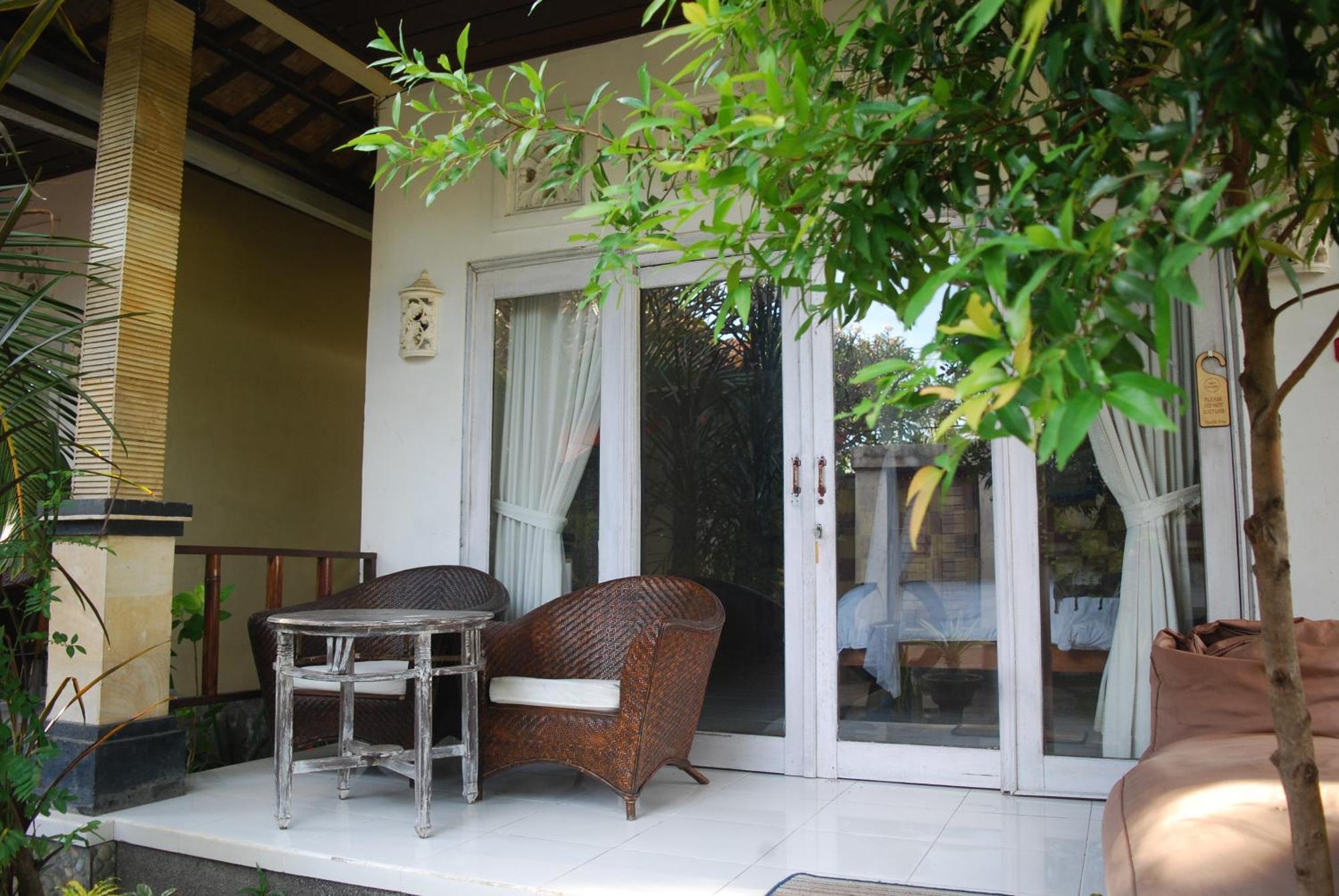 Dalum Homestay Amed Exterior foto