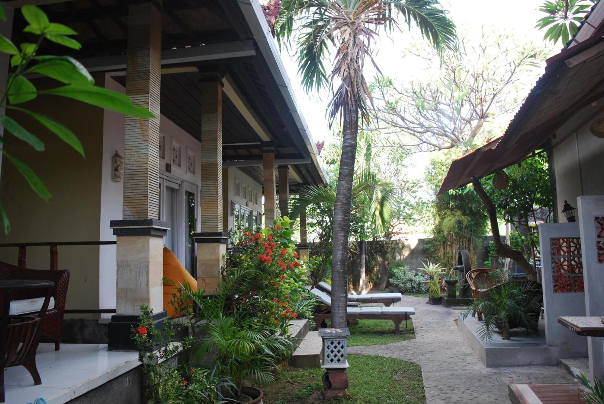 Dalum Homestay Amed Exterior foto