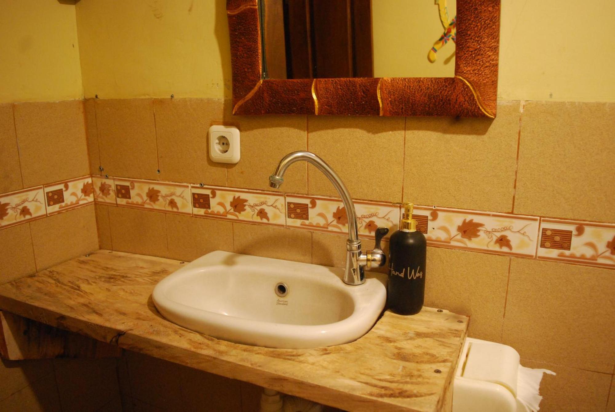 Dalum Homestay Amed Exterior foto