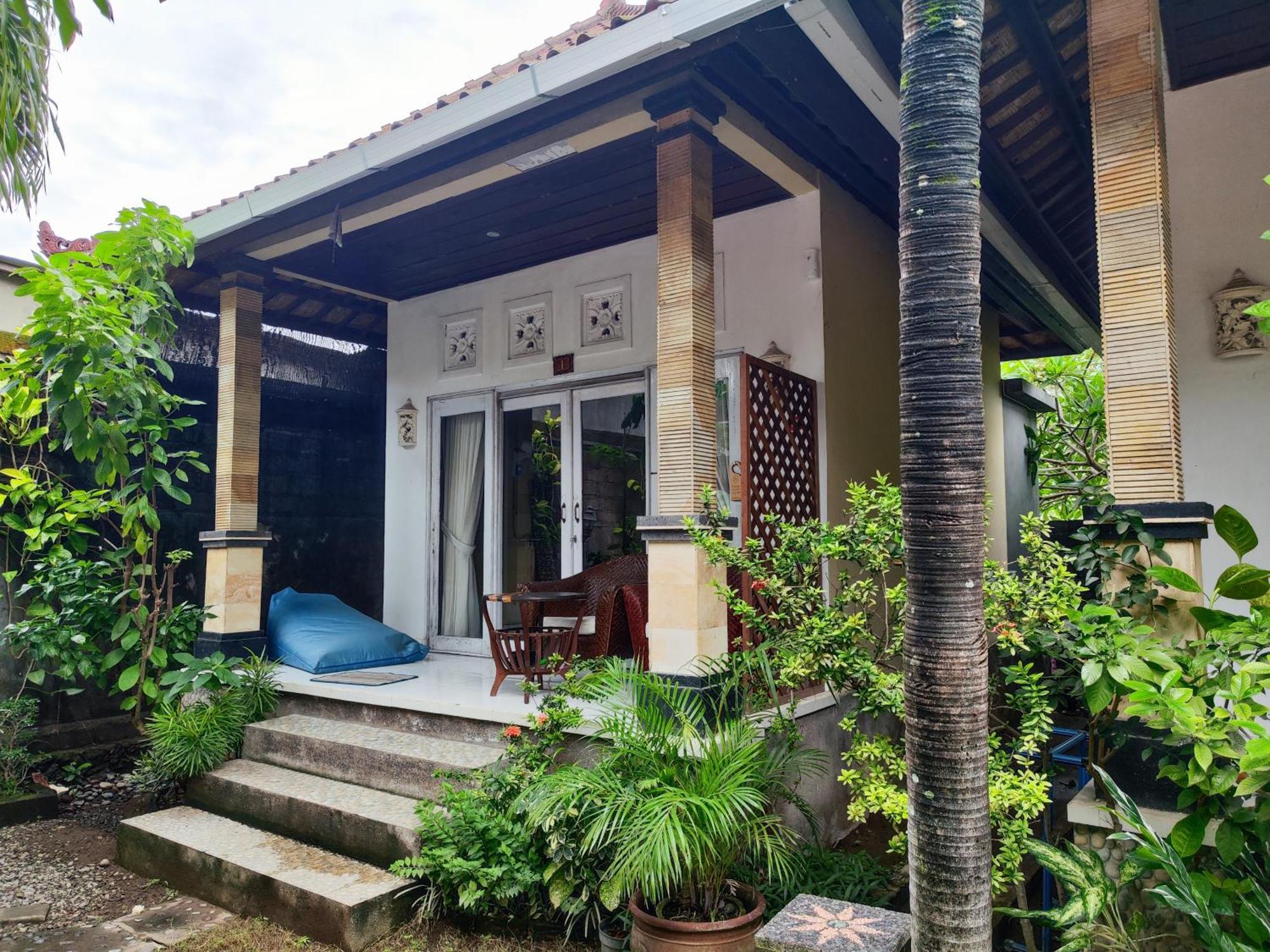 Dalum Homestay Amed Exterior foto
